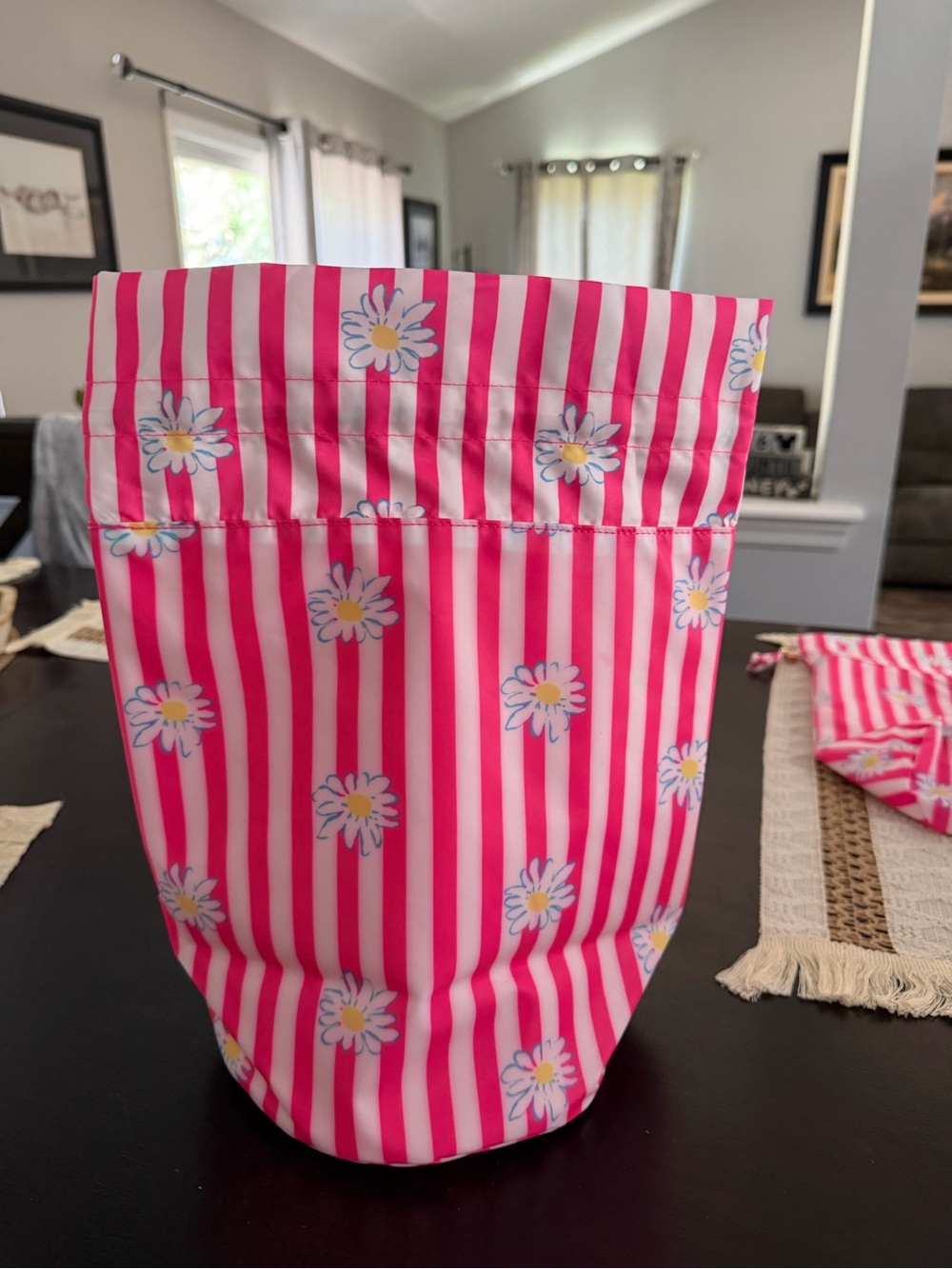 Lilly Pulitzer Pool Pouch - Picture 2 of 4